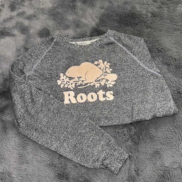 Roots Sweater - Picture 1 of 1